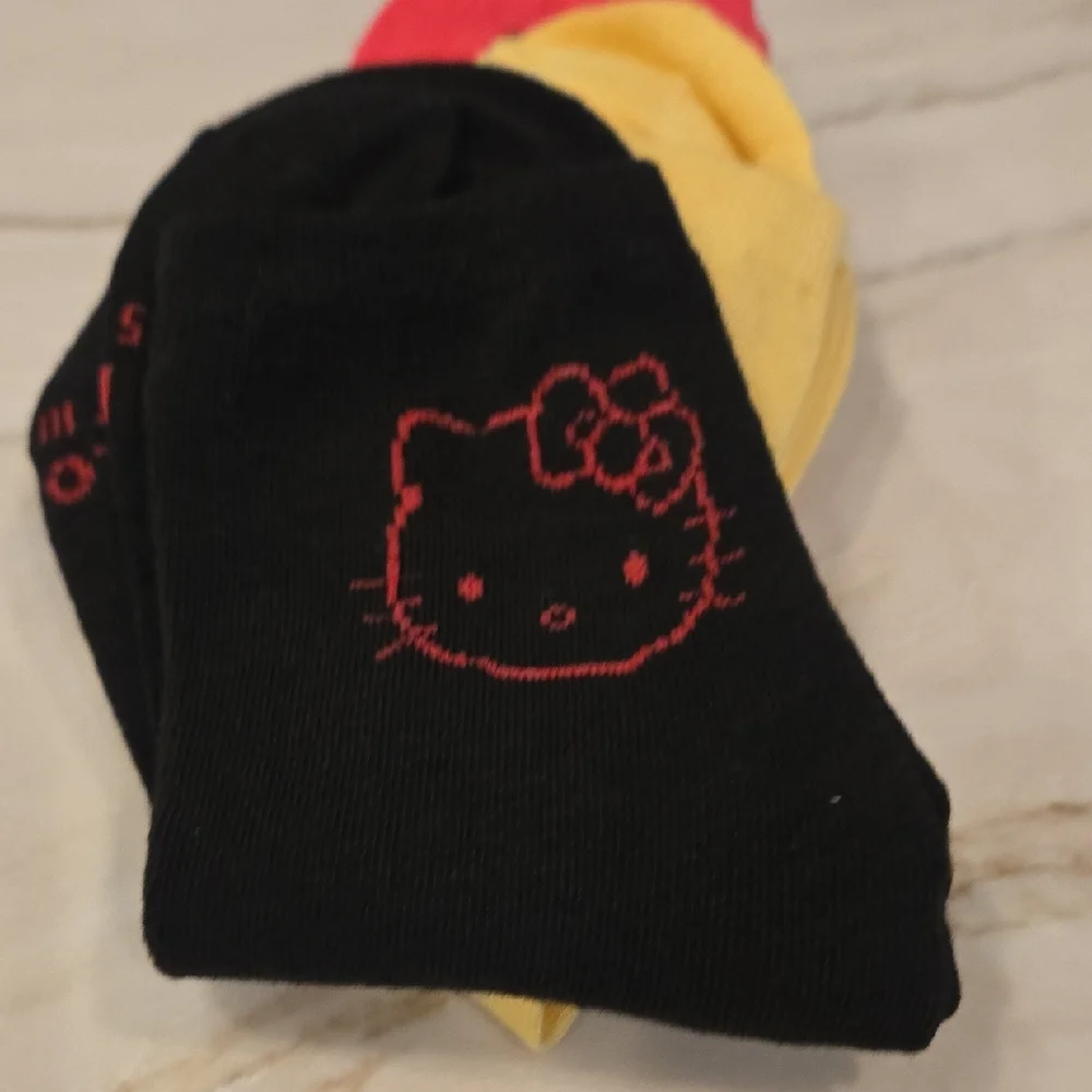 San RIO Hello Kitty BIG Kids or Adult Socks Trio - Pink Yellow Blk New 3 Pc Set